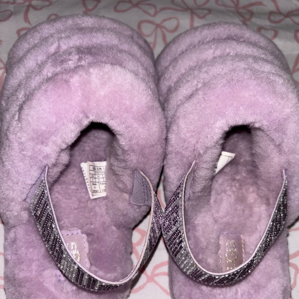 UGG Slippers Purple - Picture 10 of 11